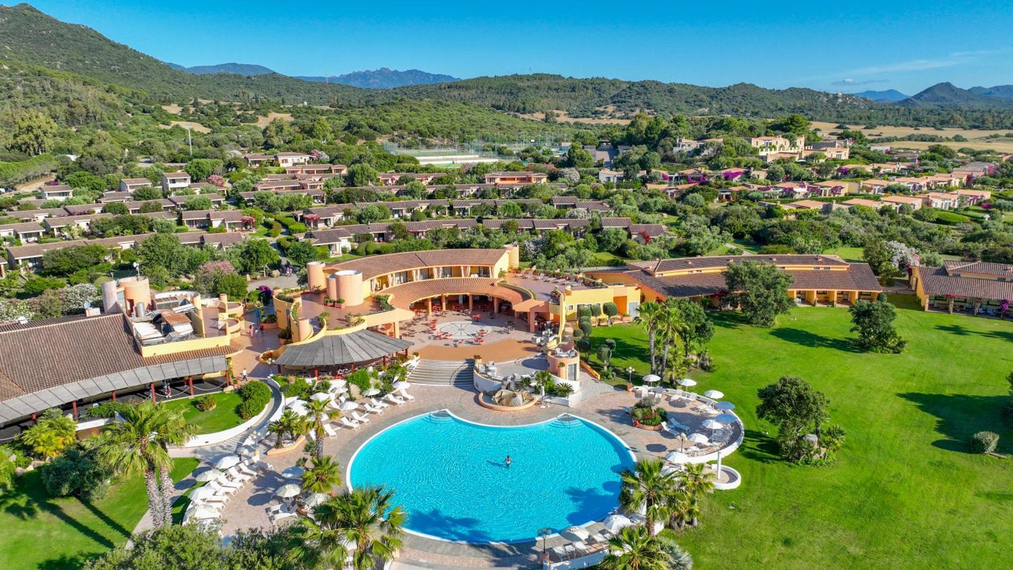 Sant'Elmo Beach Hotel 카스티아다스 외부 사진