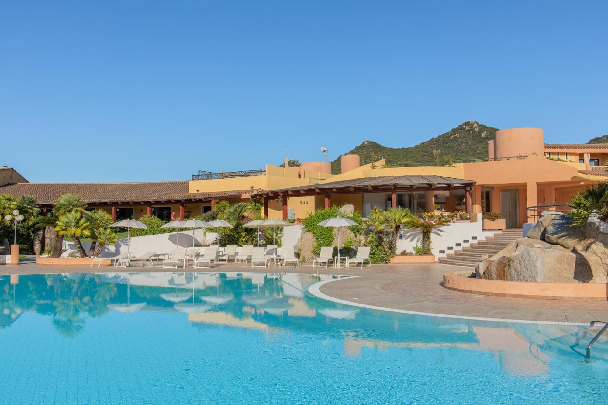 Sant'Elmo Beach Hotel 카스티아다스 외부 사진