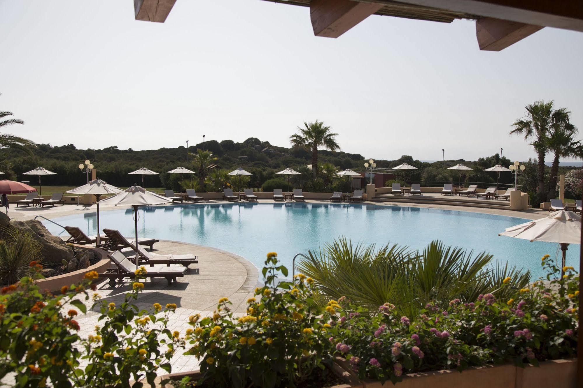 Sant'Elmo Beach Hotel 카스티아다스 외부 사진