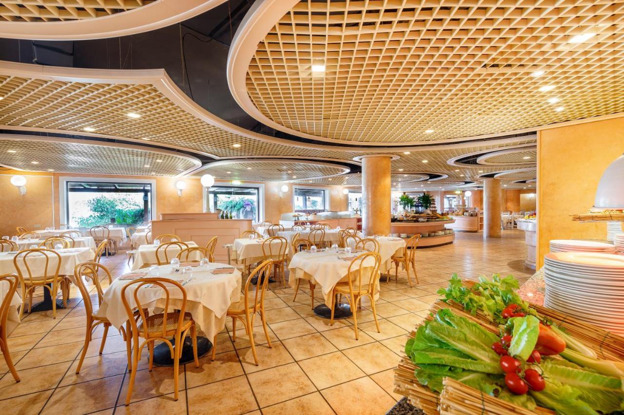 Sant'Elmo Beach Hotel 카스티아다스 외부 사진